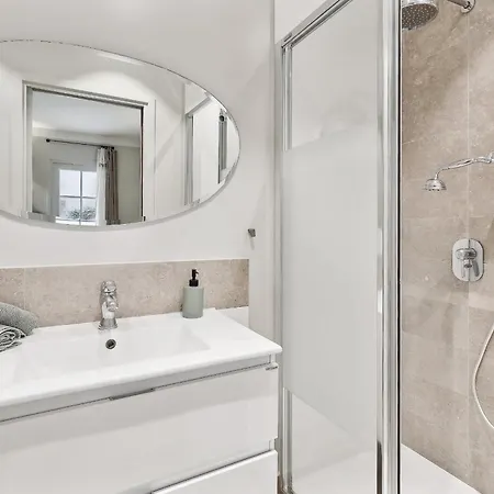 Bnbnova - 2br 2ba Le Marais & Place Des Vosges