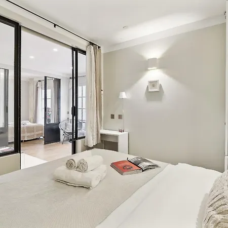 Bnbnova - 2br 2ba Le Marais & Place Des Vosges Apartment Paris